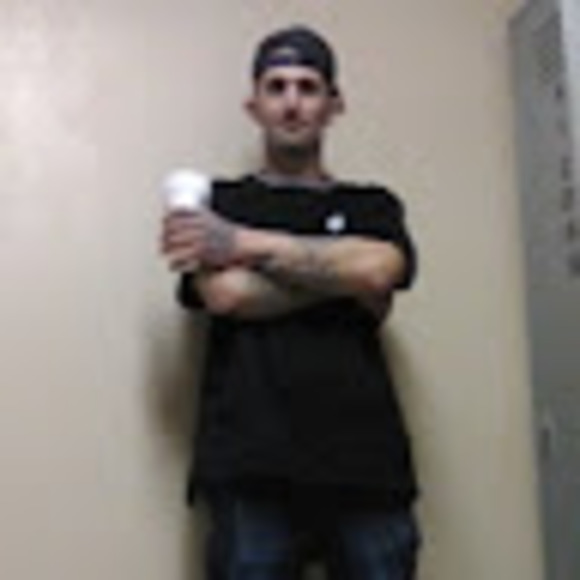 Meet your Posher, Sean - Picture 1 of 1